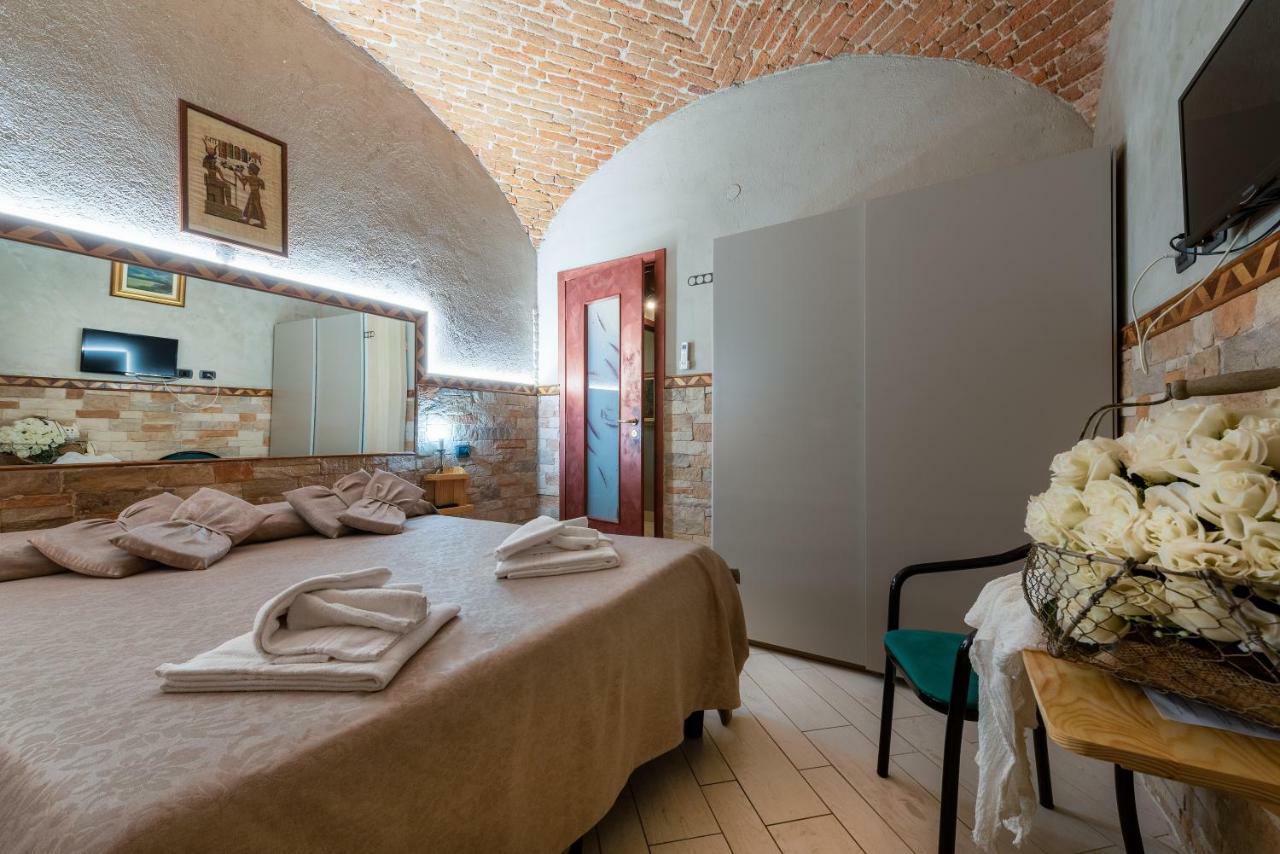 Villa Mery Casale Monferrato Exterior foto